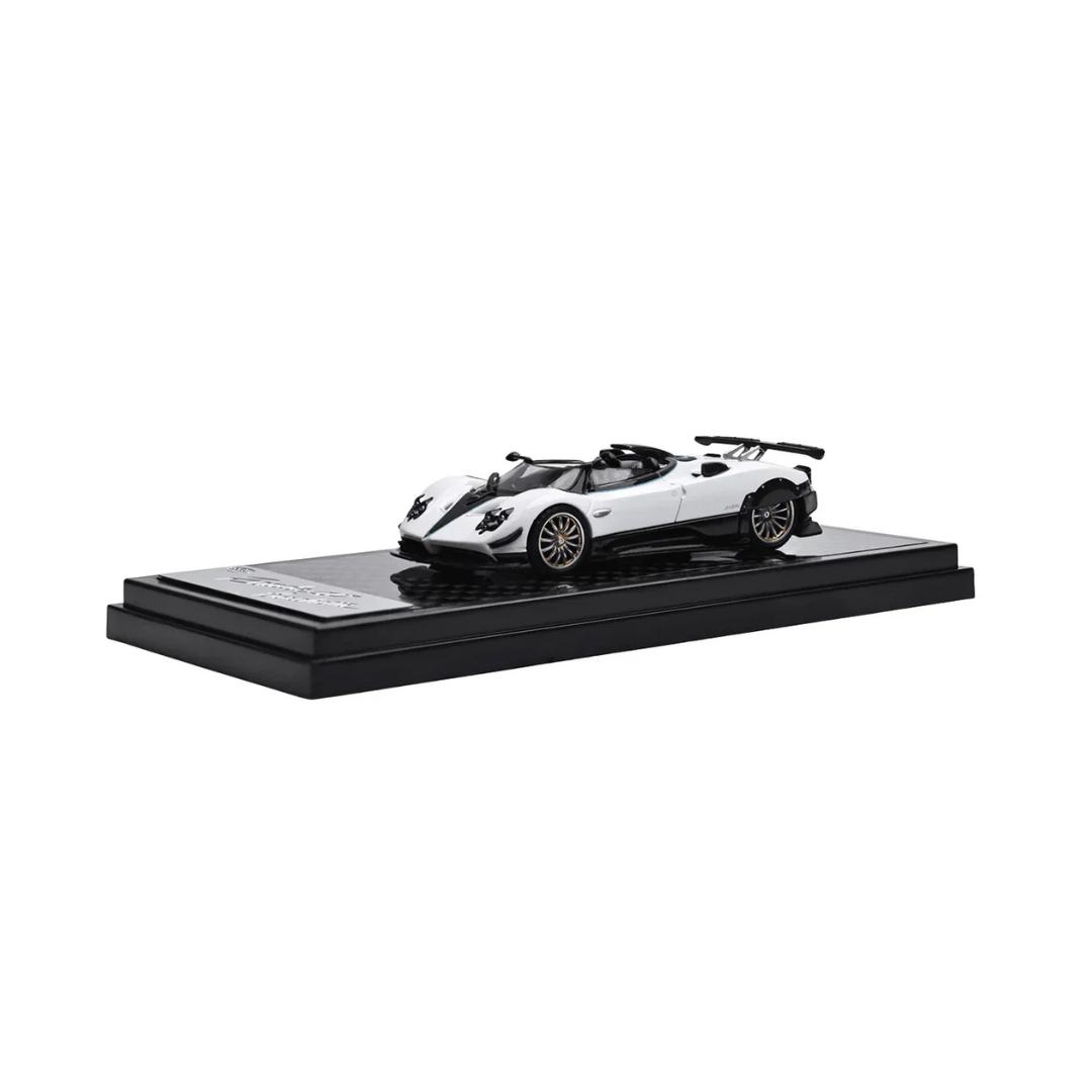 LCD Models Pagani Zonda HP Barchetta White Hypercar -LCD64018-WH