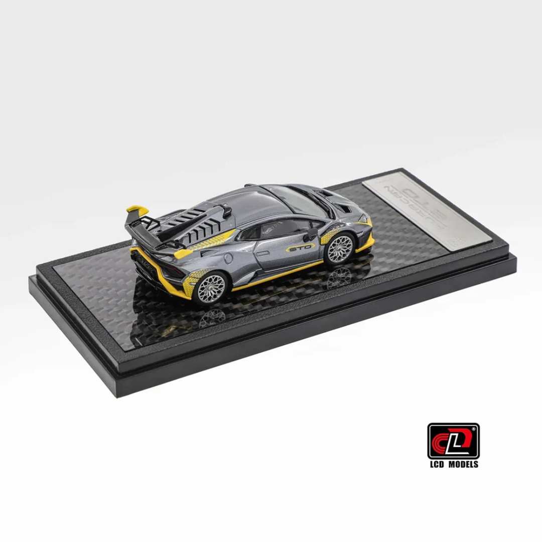 LCD Models Lamborghini Huracán STO Green/Yellow Track Supercar - LCD64043-SG