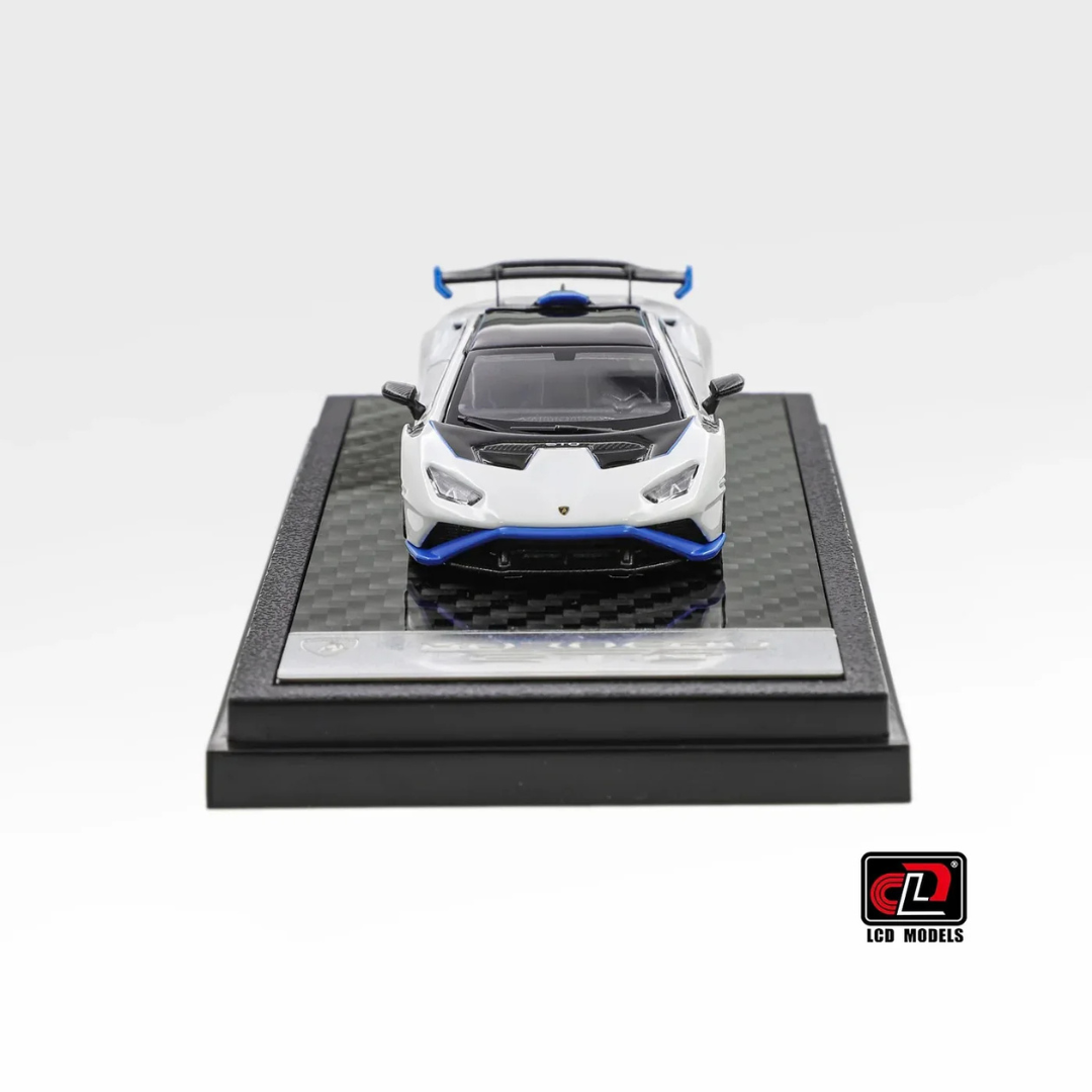 LCD Models Lamborghini Huracán STO White/Blue Track Supercar -LCD64043-WH