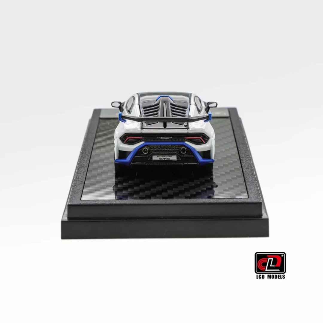 LCD Models Lamborghini Huracán STO White/Blue Track Supercar -LCD64043-WH