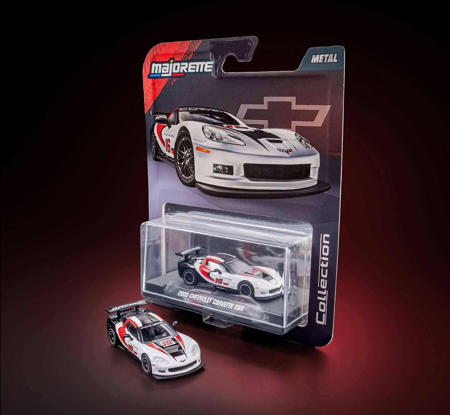 Majorette 2005 Chevrolet Corvette C6R Diecast Metal Toy Car (Premium Racing Edition | 1:64 Scale Collector Model)