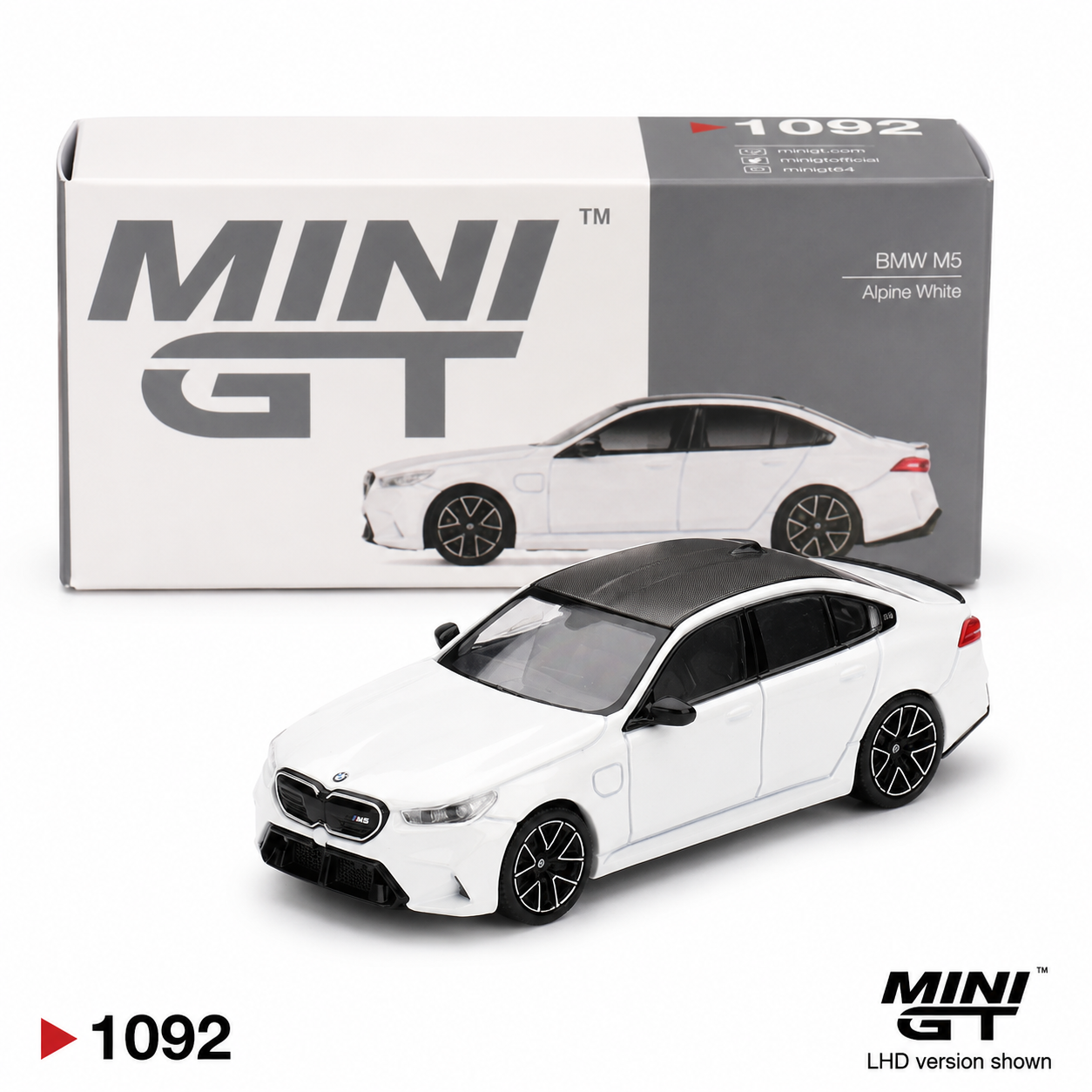 MINI GT BMW M5 Alpine White 1:64 Scale Diecast Metal Model Car – Premium Collector Edition