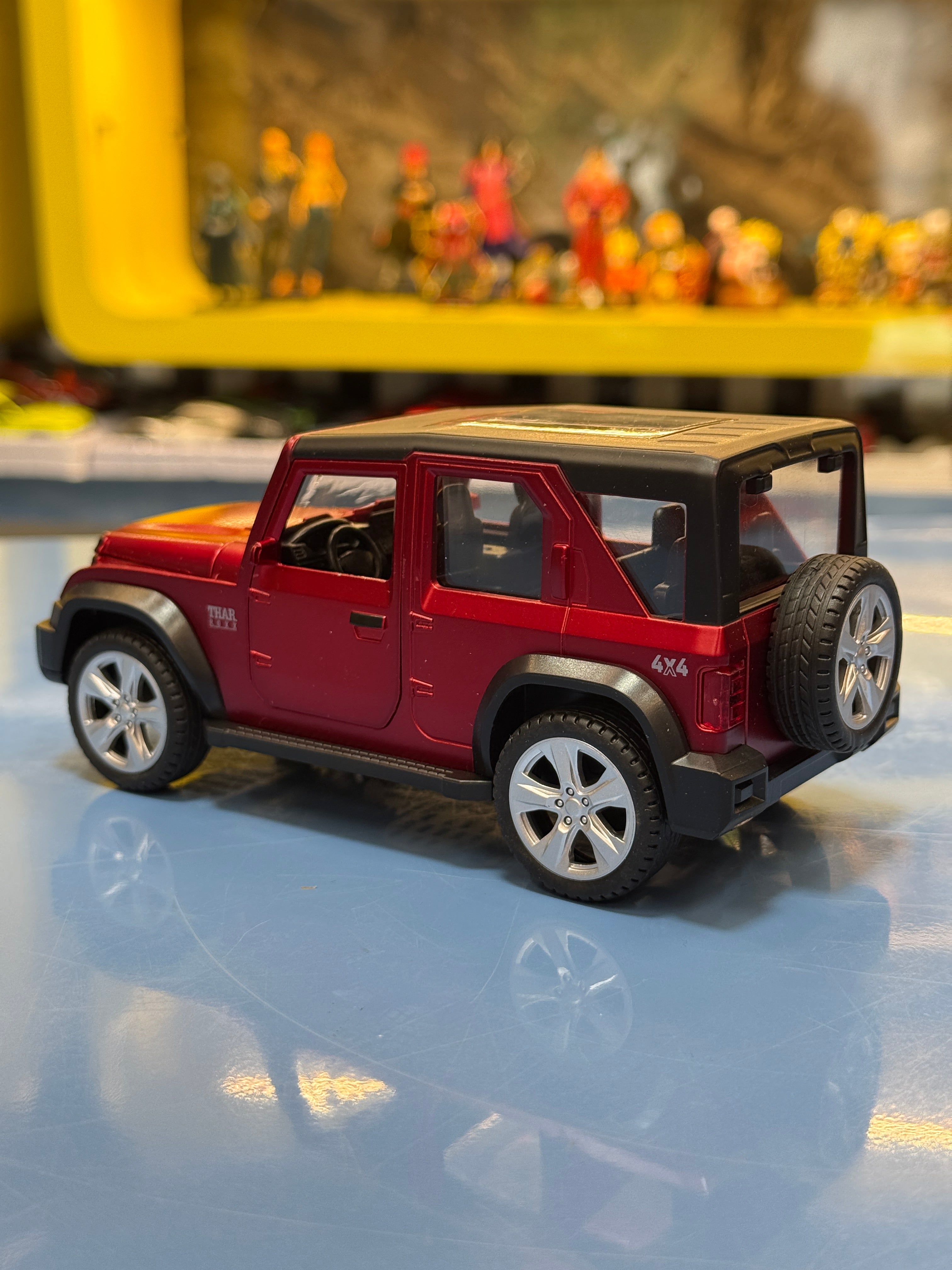 Mahindra Thar 4x4 1:32 Scale Premium Diecast Metal Toy Car Model with Opening Doors & Bonnet (Red)