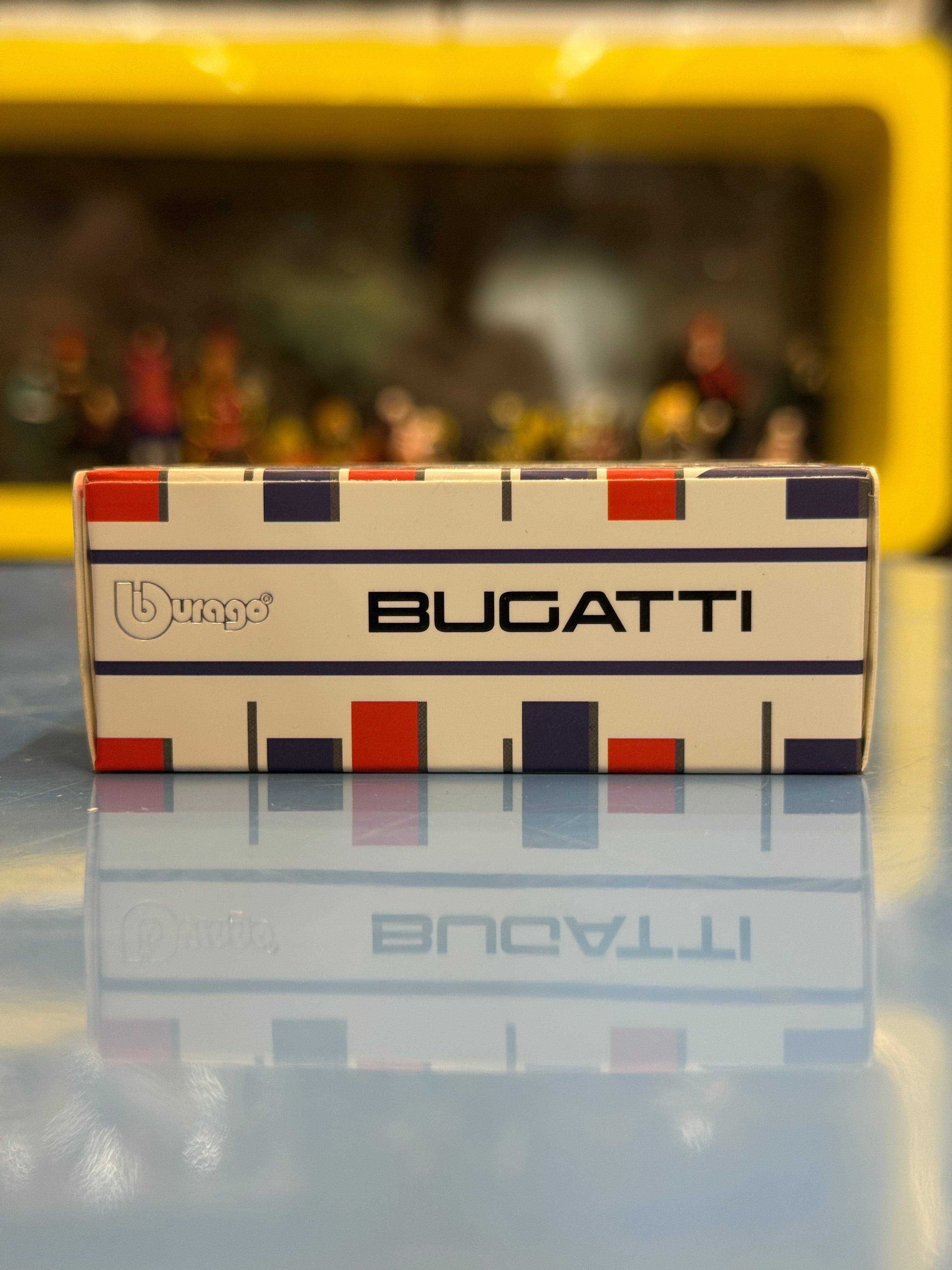 Bburago Bugatti Chiron Diecast Metal Toy Car – Premium 1:64 Scale Hypercar Model