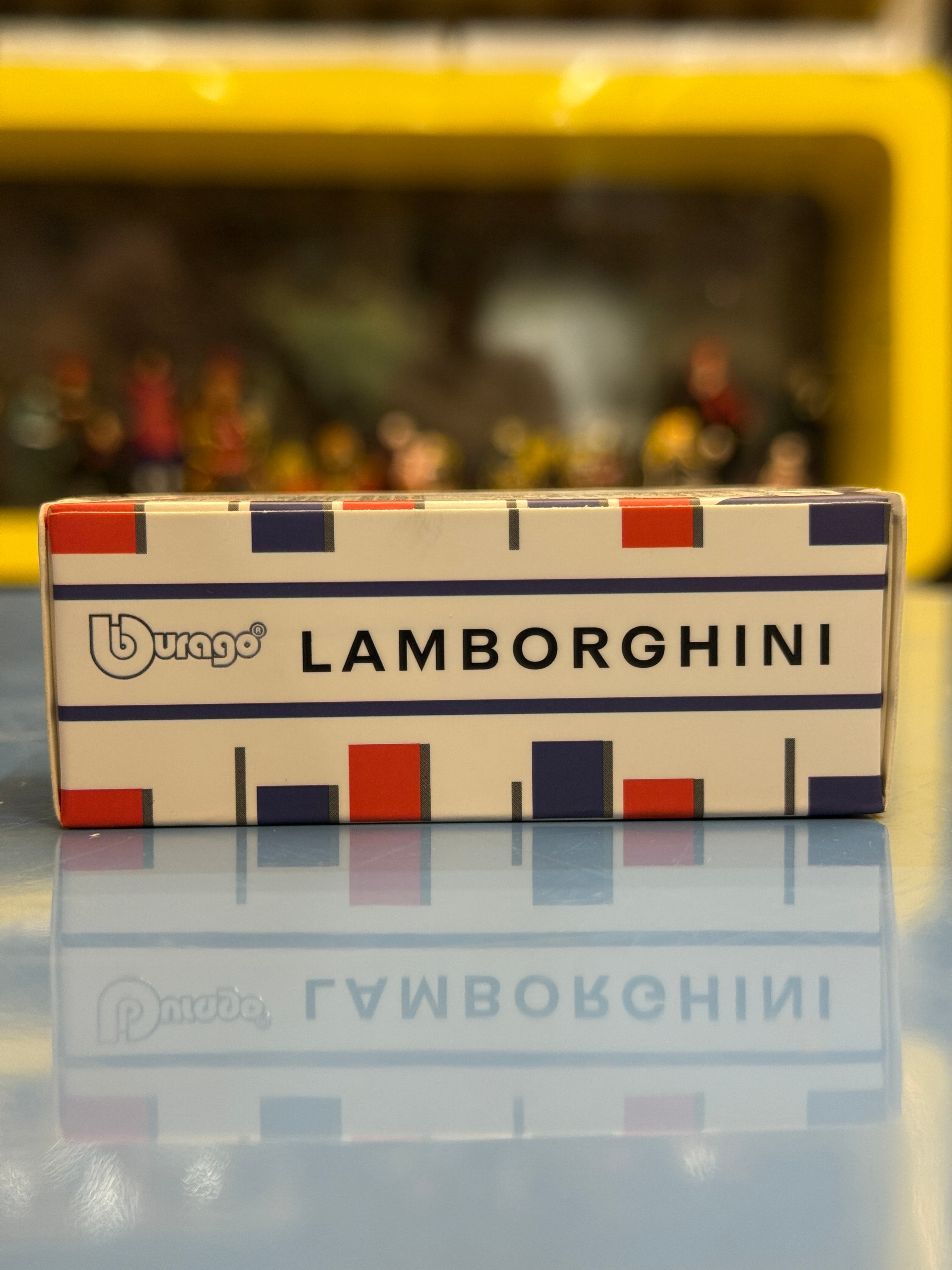 Bburago Lamborghini Urus Diecast Metal Toy Car – Premium 1:64 Scale Luxury SUV Model