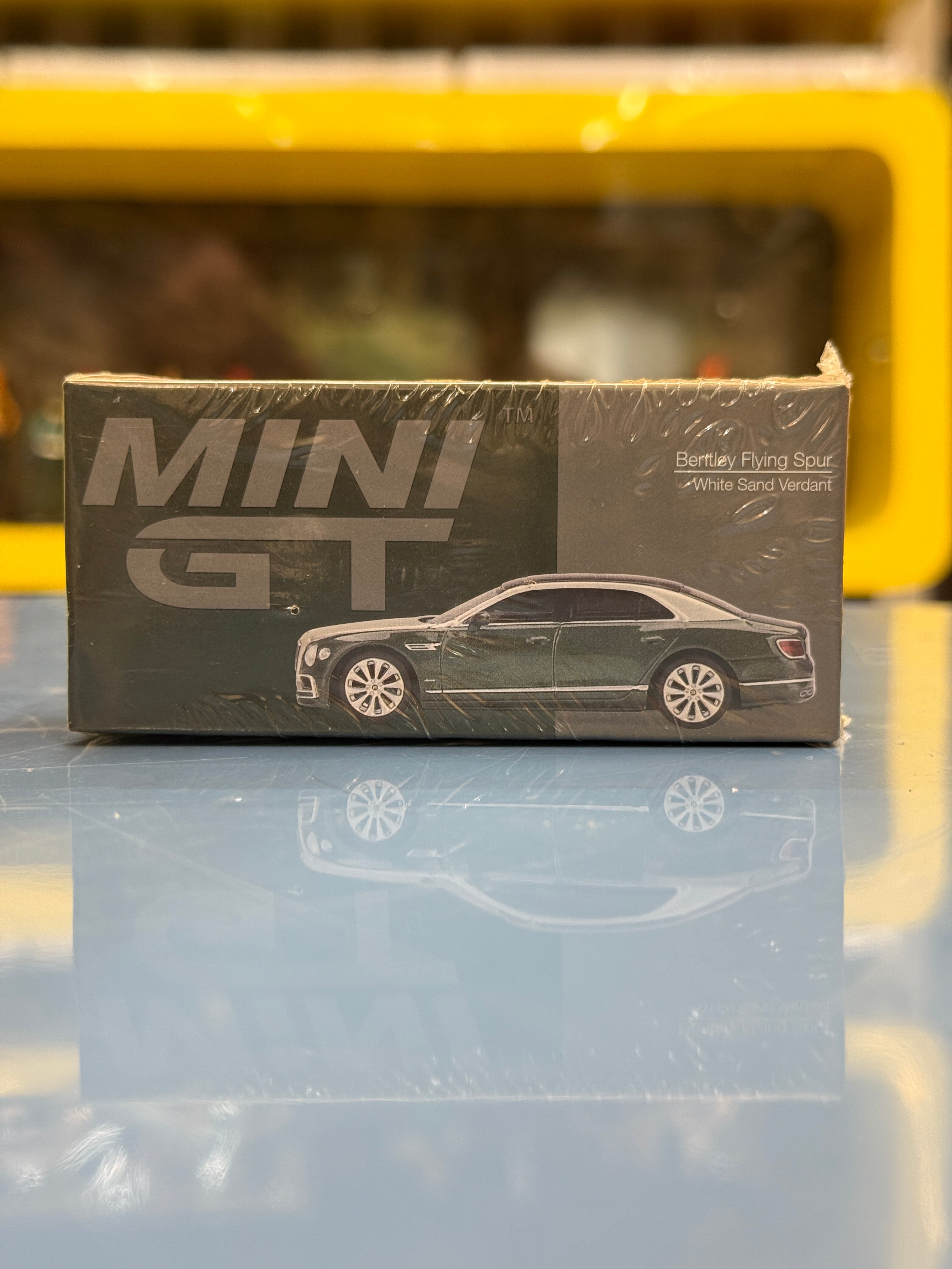 Mini GT Bentley Flying Spur White Sand Verdant Diecast Metal Toy Car – 1:64 Scale Premium Collector Model
