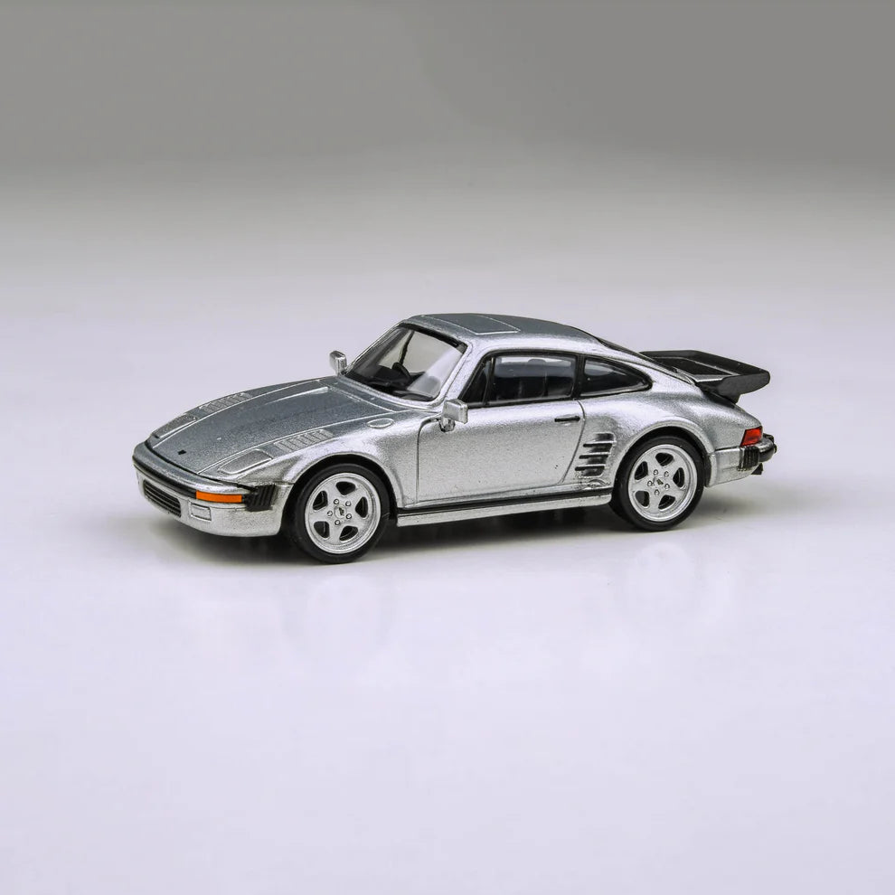 PARA64 RUF Automobile BTR Slantnose 1986 1:64 Scale Diecast Metal Toy Car – Silver