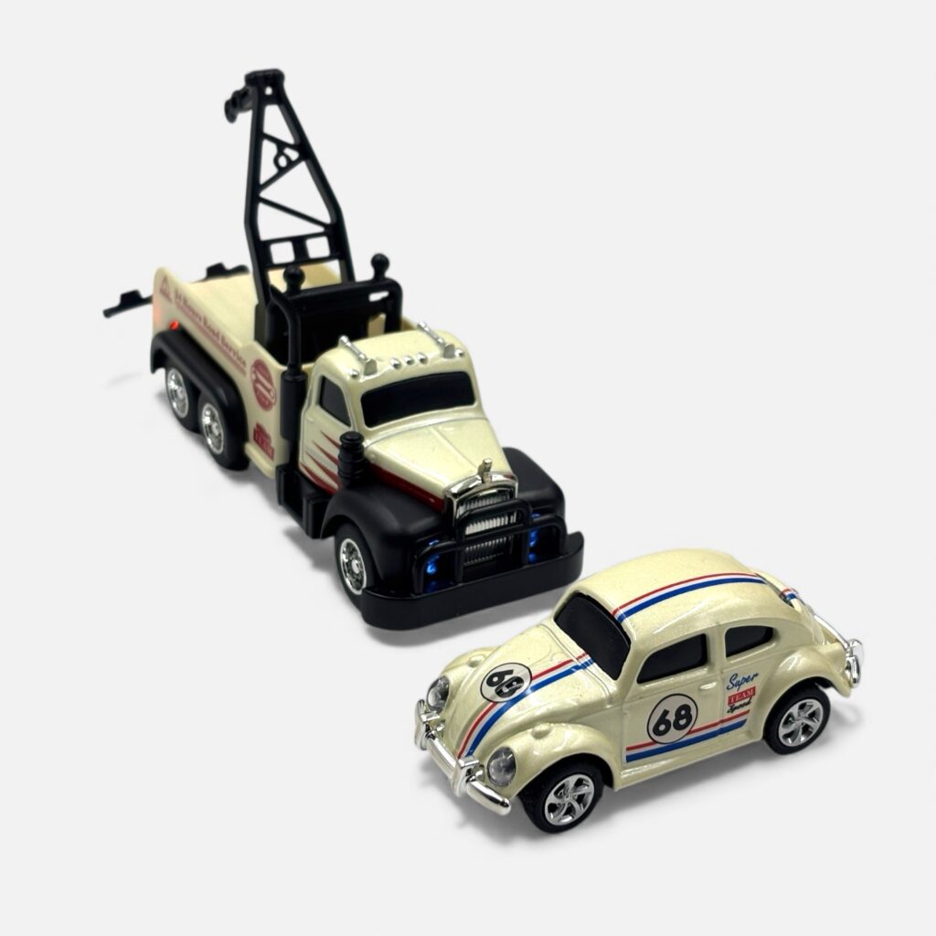 Trasped Volkswagen Beetle with Tow Truck 1:64 Scale Metal RC Car Set – Type-C Rechargeable Mini Recovery Vehicle